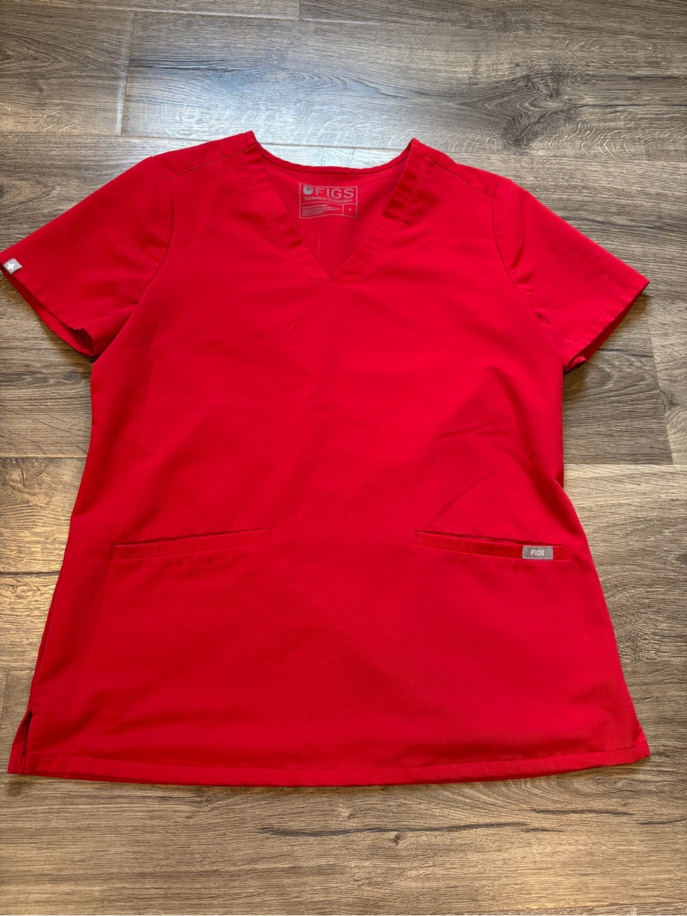 Figs Casma 2 pocket scrub top